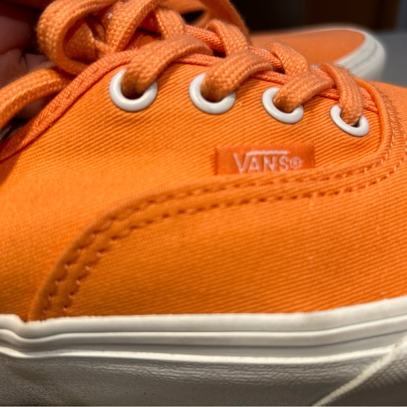 Vans off the Wall skate shoes women’s US 7.5, men’s 6 orange lace-up shoes, NWOT - Picture 8 of 12